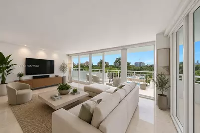 400 S Pointe Dr #409, Miami Beach, FL 33139 - Photo 1