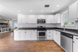 16325 SW 276th Terrace, Homestead, FL 33031 - Photo 10