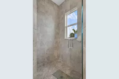 12427 NW 18th Ct, Pembroke Pines, FL 33028 - Photo 36