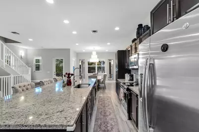 12427 NW 18th Ct, Pembroke Pines, FL 33028 - Photo 20