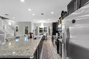 12427 NW 18th Ct, Pembroke Pines, FL 33028 - Photo 20