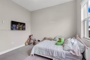 12427 NW 18th Ct, Pembroke Pines, FL 33028 - Photo 28