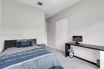 12427 NW 18th Ct, Pembroke Pines, FL 33028 - Photo 30