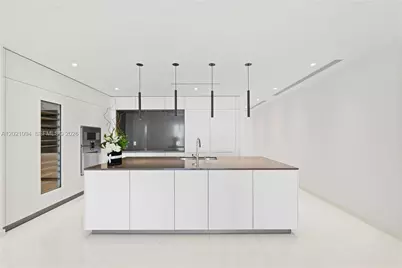 300 Biscayne Blvd Way #3404, Miami, FL 33131 - Photo 8