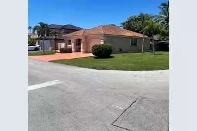 [Address not provided], Hialeah, FL 33015 - Photo 4