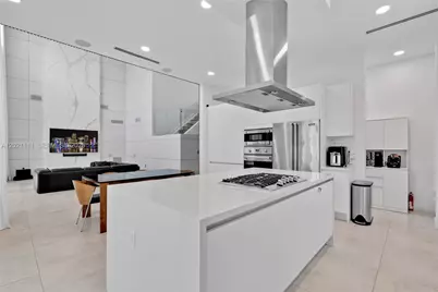 10267 NW 75th Ter, Doral, FL 33178 - Photo 30