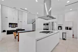 10267 NW 75th Terrace, Doral, FL 33178 - Photo 30
