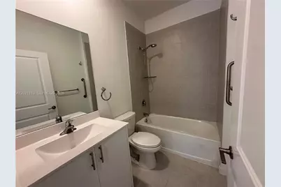 20352 NW 6th Ave, Miami Gardens, FL 33169 - Photo 18
