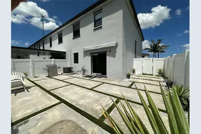 20352 NW 6th Ave, Miami Gardens, FL 33169 - Photo 20