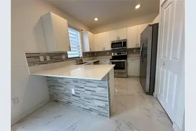 20352 NW 6th Ave, Miami Gardens, FL 33169 - Photo 6