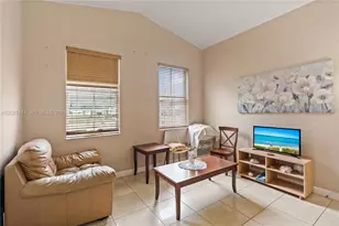 8968 NW 180th Terrace, Hialeah, FL 33018 - Photo 18