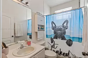 8968 NW 180th Terrace, Hialeah, FL 33018 - Photo 22
