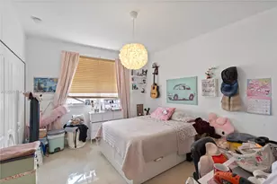 8968 NW 180th Terrace, Hialeah, FL 33018 - Photo 26