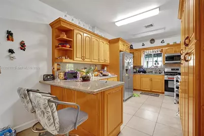 2024 Alton Rd, Miami Beach, FL 33140 - Photo 4