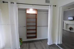 2148 NE 182nd St, North Miami Beach, FL 33162 - Photo 20