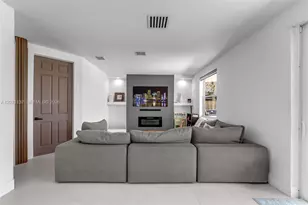 9024 SW 206th St, Cutler Bay, FL 33189 - Photo 12