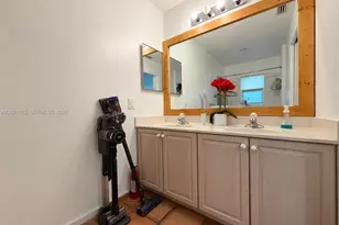 2616 Oakbrook Ct, Weston, FL 33332 - Photo 20