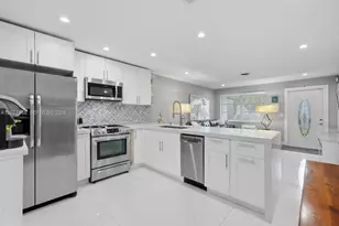 4966 SW 93rd Ave, Cooper City, FL 33328 - Photo 8