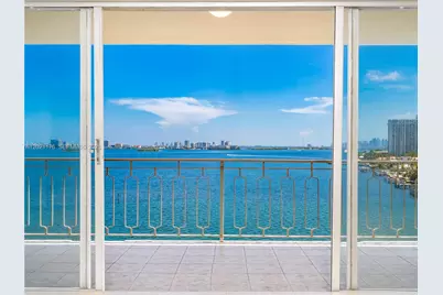 11111 Biscayne Blvd #912, Miami, FL 33181 - Photo 1