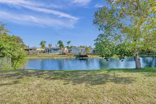 8550 NW 27th Pl, Sunrise, FL 33322 - Photo 38