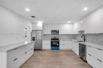 8841 NW 14th Ave, Miami, FL 33147 - Photo 8
