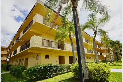 251 Berkley Rd #209, Hollywood, FL 33024 - Photo 1