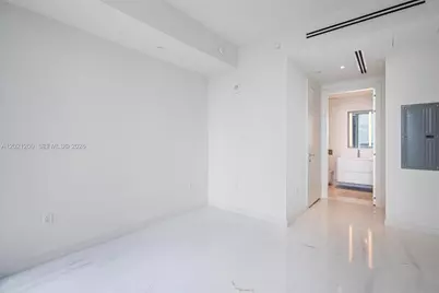 300 Biscayne Boulevard Way #2906W, Miami, FL 33131 - Photo 24