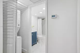 300 SW 130th Terrace, Pembroke Pines, FL 33027 - Photo 22