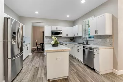 863 Vanda Ter, Weston, FL 33327 - Photo 4