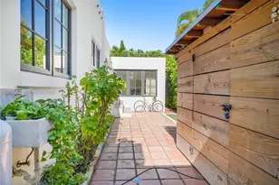 1214 Capri St, Coral Gables, FL 33134 - Photo 26