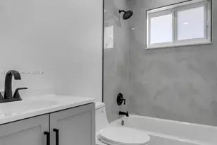 821 SW 7th Ave, Hallandale Beach, FL 33009 - Photo 6