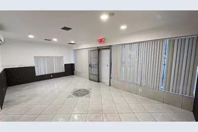 2727 NW 34th St, Miami, FL 33142 - Photo 4
