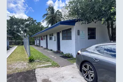 109 NW 14th Way #1-4, Dania Beach, FL 33004 - Photo 1