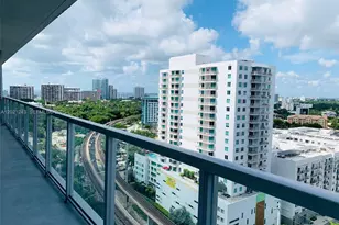 79 SW 12th St, Miami, FL 33130 - Photo 6