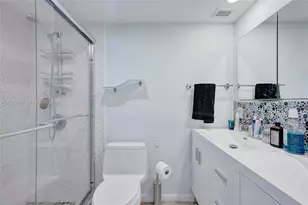 3180 S Ocean Dr, Hallandale Beach, FL 33009 - Photo 14