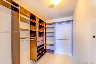 200 Biscayne Boulevard Way #3404, Miami, FL 33131 - Photo 14
