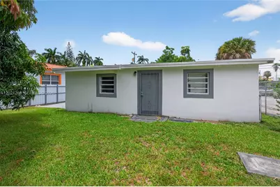 8224 NW 1st Pl, Miami, FL 33150 - Photo 30