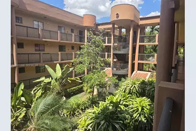 5560 W 21st Ct #308, Hialeah, FL 33016 - Photo 36