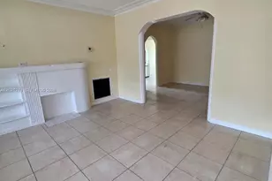 315 NW 53rd St, Miami, FL 33127 - Photo 8
