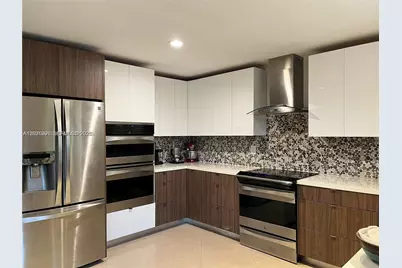 2001 NE 214th St #2001, Miami, FL 33179 - Photo 4