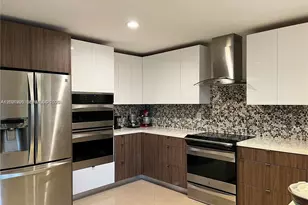 2001 NE 214th St, Miami, FL 33179 - Photo 4