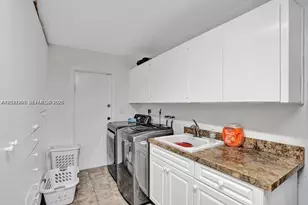 2001 NE 214th St, Miami, FL 33179 - Photo 20
