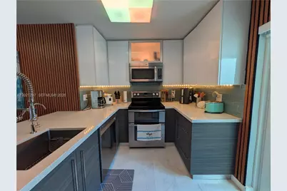 [Address not provided], Hollywood, FL 33020 - Photo 8
