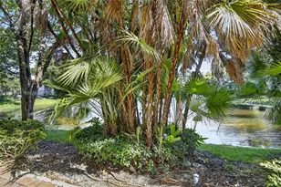 120 Jacaranda Country Club Dr, Plantation, FL 33324 - Photo 36