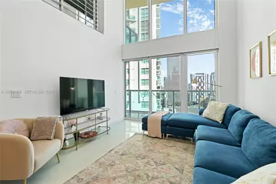 41 SE 5th St #1609, Miami, FL 33131 - Photo 12