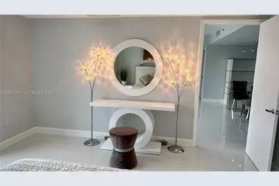 50 Biscayne Blvd #2501, Miami, FL 33132 - Photo 12