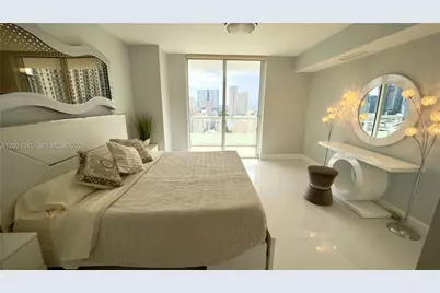 50 Biscayne Blvd #2501, Miami, FL 33132 - Photo 14