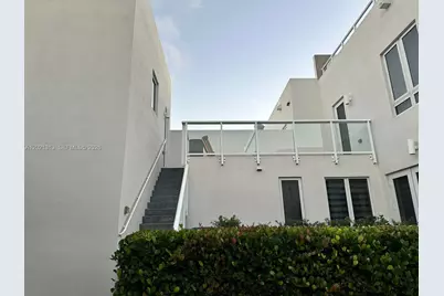 6369 NW 104th Path #Next Gen, Doral, FL 33178 - Photo 4