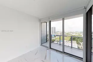 488 NE 18th St, Miami, FL 33132 - Photo 10