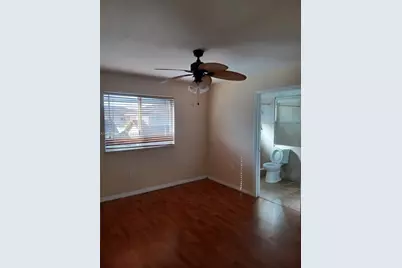 17316 NW 74th Ave #202, Hialeah, FL 33015 - Photo 6